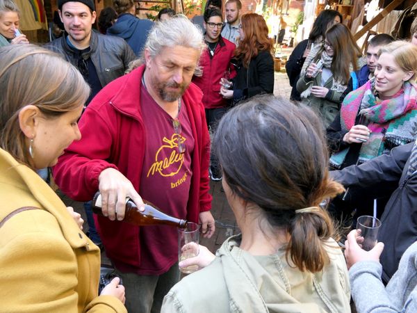 Slow Food Youth Akademie bei der Mosterei Malus, Heinz Sielmann Stiftung