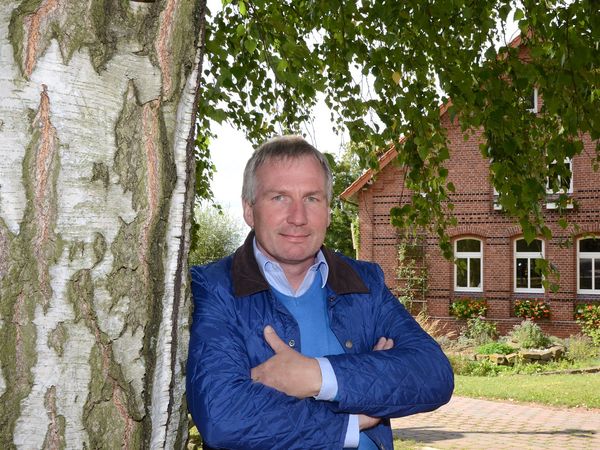 Michael Beier, Geschäftsführender Vorstand, auf Gut Herbigshagen, dem Hauptsitz der Heinz Sielmann Stiftung.